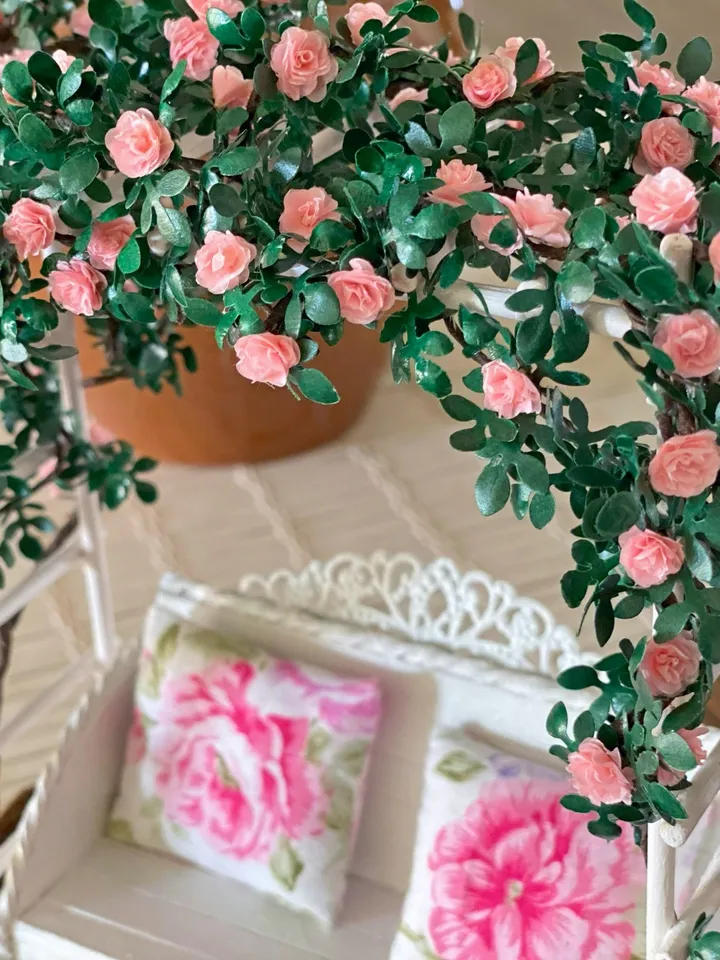 Arch with a weaving rose and a bench. Dollhouse accessories. 1:12. Doll garden. Plants for the doll.
