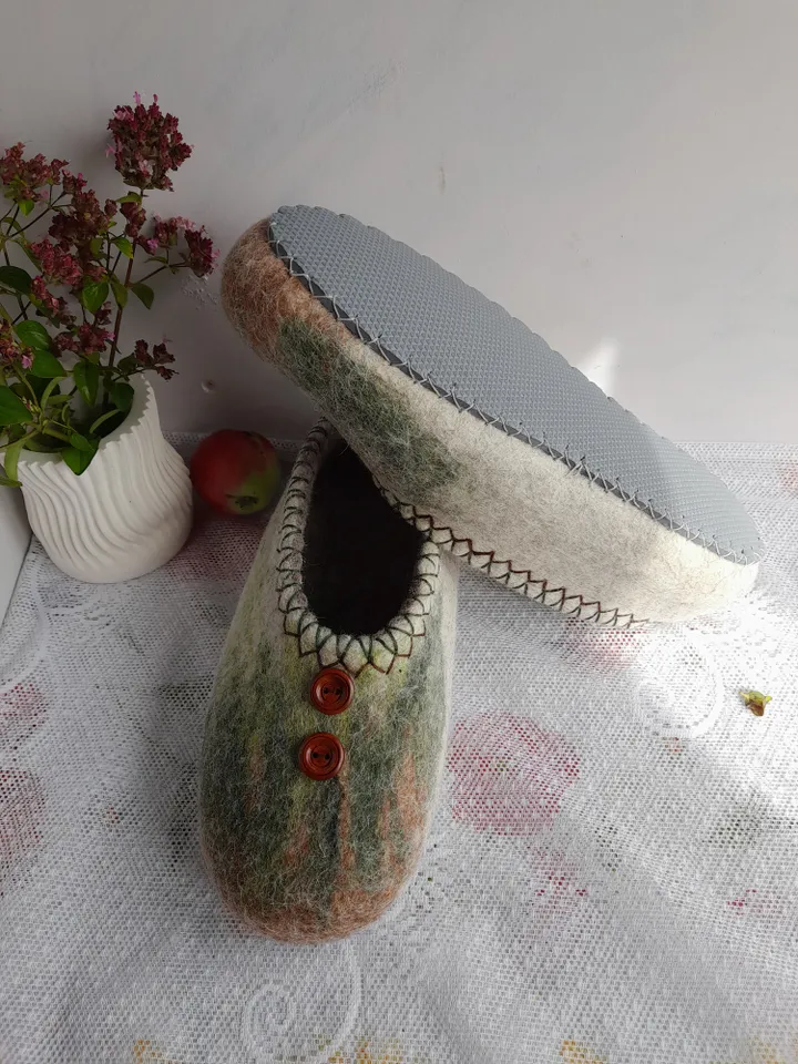 Wool slippers