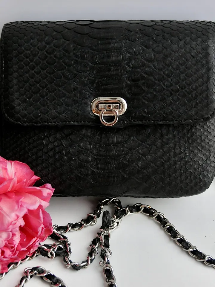 Genuine python skin Gino bag | Black crossbody Bag | Classy Chain Crossbody Women Bag | Exotic Leather Bag | Designer Handmade Bag