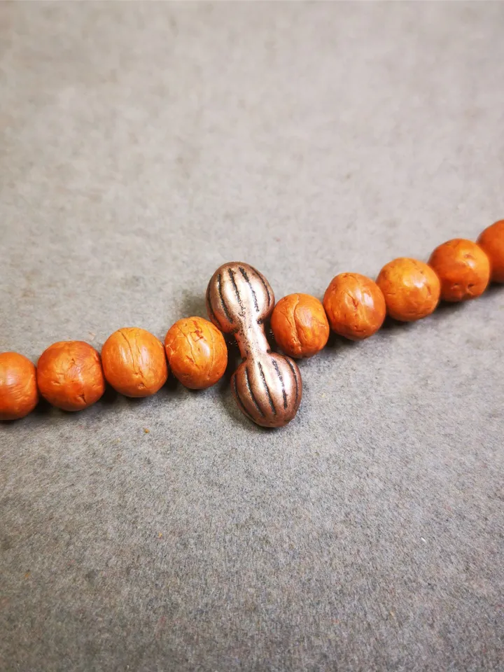 Gandhanra Handmade Tibetan Amulet,Vajra Pendant for Mala,Bag Hanging,Prayer Bead Accessories,0.87" × 0.35"