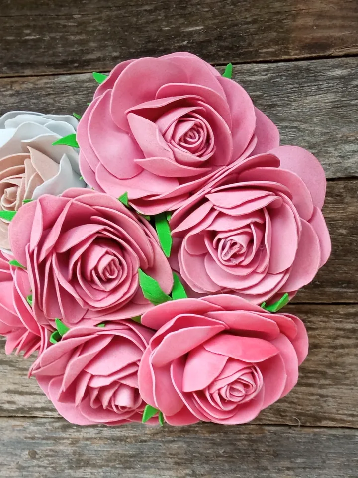 Bouguet artificial flowers/handmade roses in box/flowers art bouquet/gift for her/Valentine's Day/birthday gift/grandma