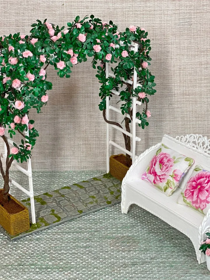 Arch with a weaving rose and a bench. Dollhouse accessories. 1:12. Doll garden. Plants for the doll.