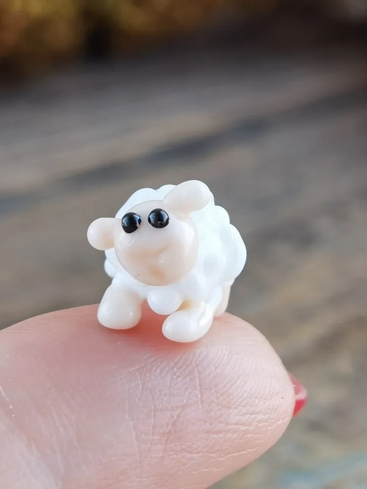 GLASS FIGURINES Sheep figurine Glass sheep Miniature sheep tiny sheep Tiny glass animals Nativity scene Terrarium Dollhouse miniature