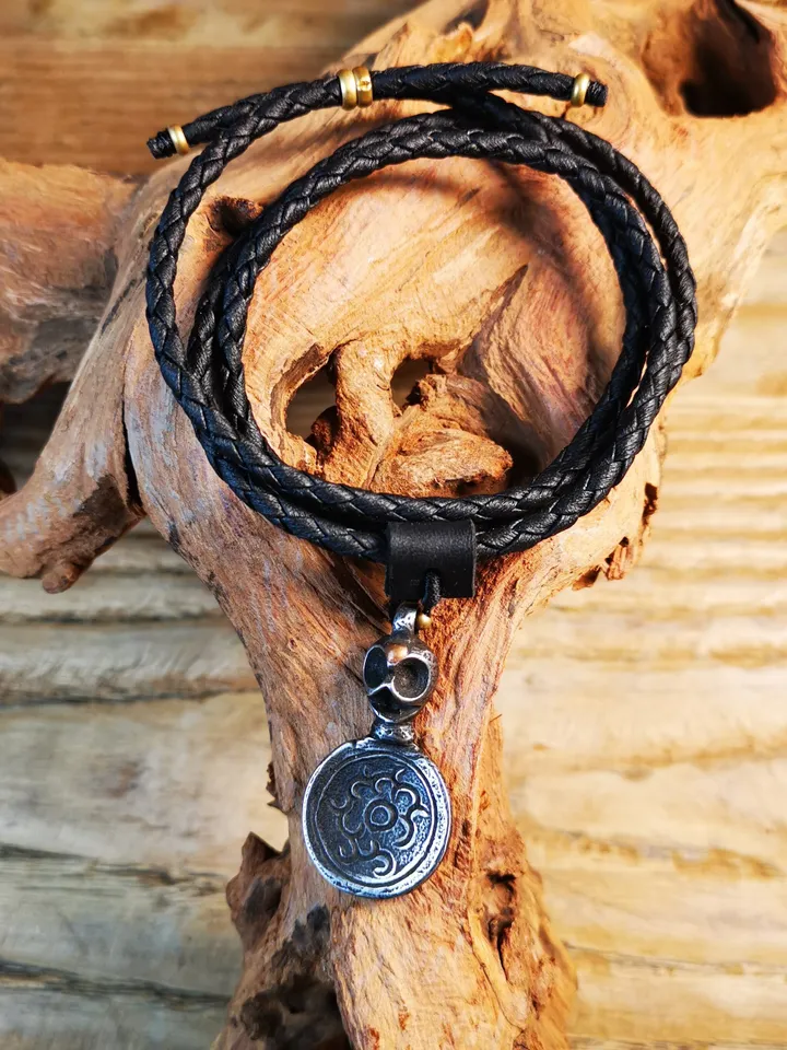 Gandhanra Handmade Buddhist Amulet,Skull Sītavana and Flame Pendant,Cold Iron inlaid Copper