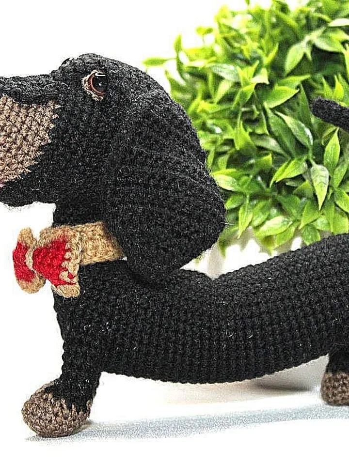 Crochet pattern dachshund dog - digital pattern PDF