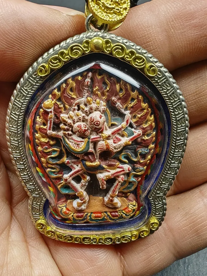 Gandhanra Hand Painted Tibetan Gau Ghau Shrine,Consecration Citipati Skull Lords Amulet,Mini Tibetan Buddhist Altar Pendant