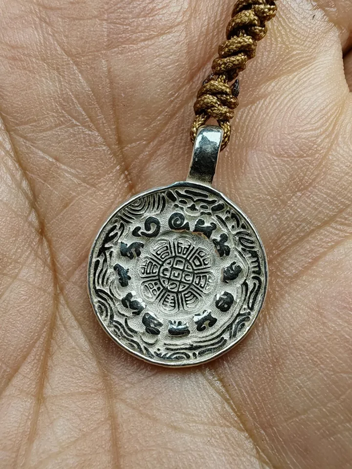 Gandhanra Handmade Tibetan Buddhist Calendar Badge,Melong Mirror, SIPAHO Amulet for Phone or Bage Pendant,Made of Sterling Silver