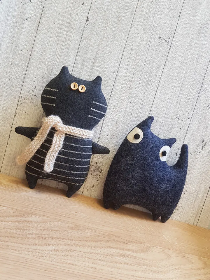 Black CAT sewing pattern PDF, digital tutorial in english, Halloween doll diy