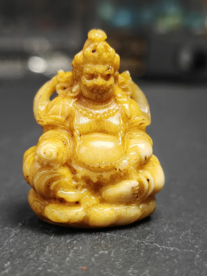Gandhanra Antique Consecrated Tibetan Buddha statue - Yellow Jambhala(Dzambhala),Carved from Deer Antlers,40mm × 30mm × 20mm