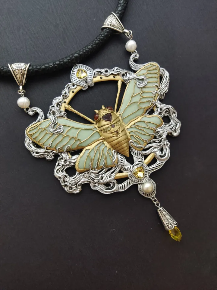 CICADA, Art Deco, Art Nouveau, bee insect Statement Chunky, Necklace Retro 1920