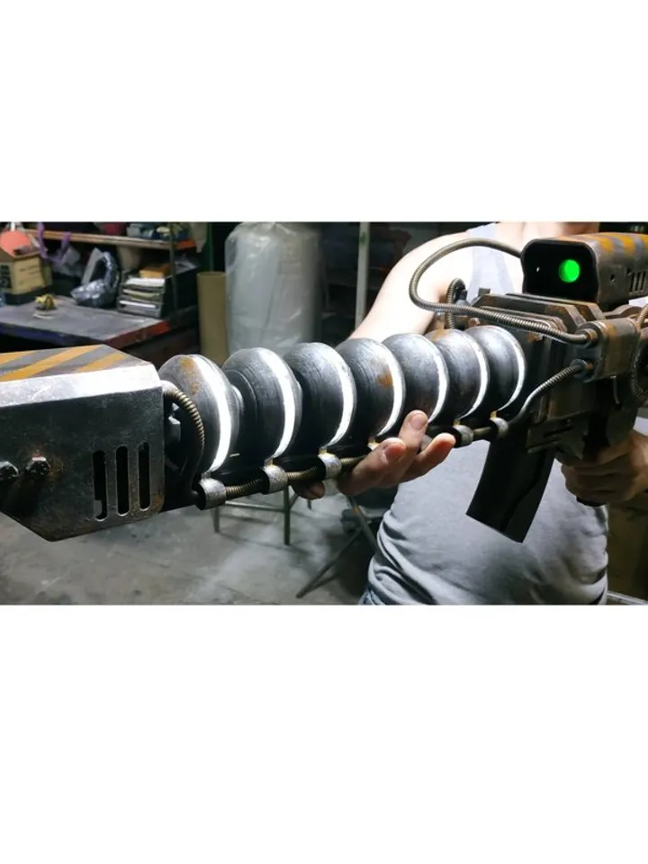 Back to listings Fallout cosplay - Gauss rifle - Fallout 2 - inspired - brother