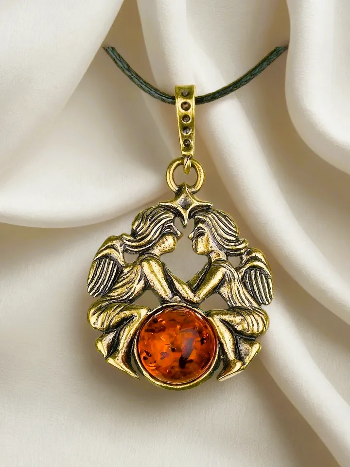 Gemini Necklace Gold Pendant Women Men Gift Gemini Zodiac Jewelry For teenager Amber Jewelry Gift Gemini Zodiac Pendant Everyday meaningful jewelry