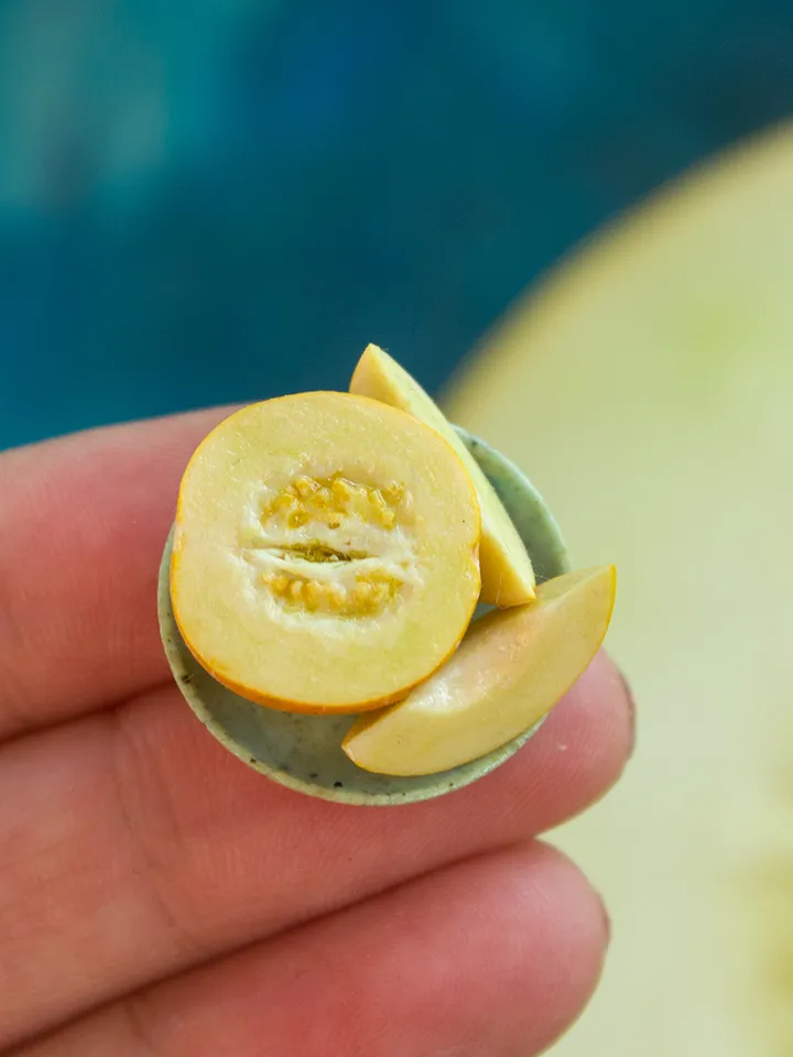 TUTORIAL Miniature melon with polymer clay