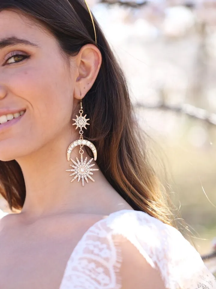 Extra Long Bohemian Bridal Earrings, Celestial Wedding Earrings, Sun Moon Star Earrings, Boho Wedding Jewelry, Statement Wedding Earrings