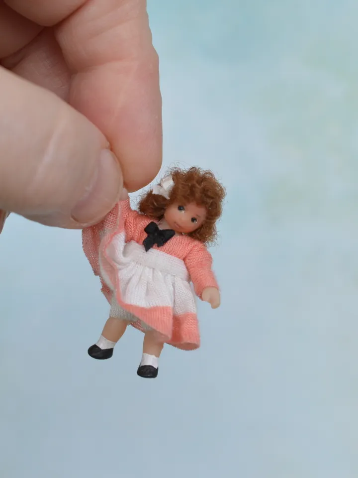 Miniature toy doll in 24th scales