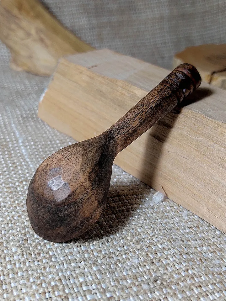 Handmade wooden coffee scoop, tea scoop, measuring spoon, Wooden gift coffee lovers, 9th anniversary willow wood spoon