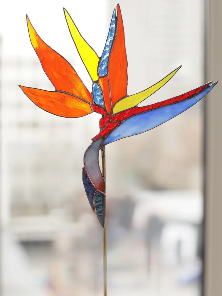 Strelitzia on a Stand, Stained Glass Flower, Decorative Glass Art, Exotic Glass Bloom, Tiffany Style Flower, Handcrafted Glass Decor, Strelitzia Sculpture