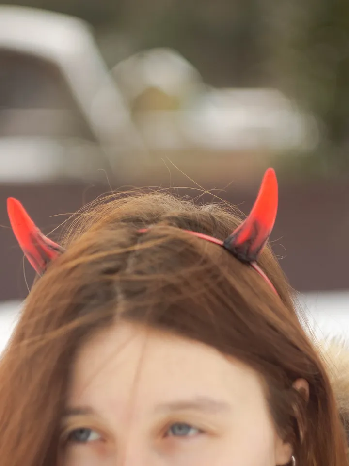 Pack of 3 Small Devil Horns, Halloween Devil Horns Headband, Glow in the Dark Accessories, Red Horns, Cosplay Horns, Three Pairs of Horns