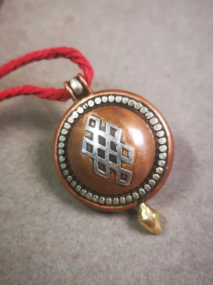 Gandhanra Acient Gau Ghau Shrine, Unique Round Tibetan Buddhist Altar Amulet Pendant