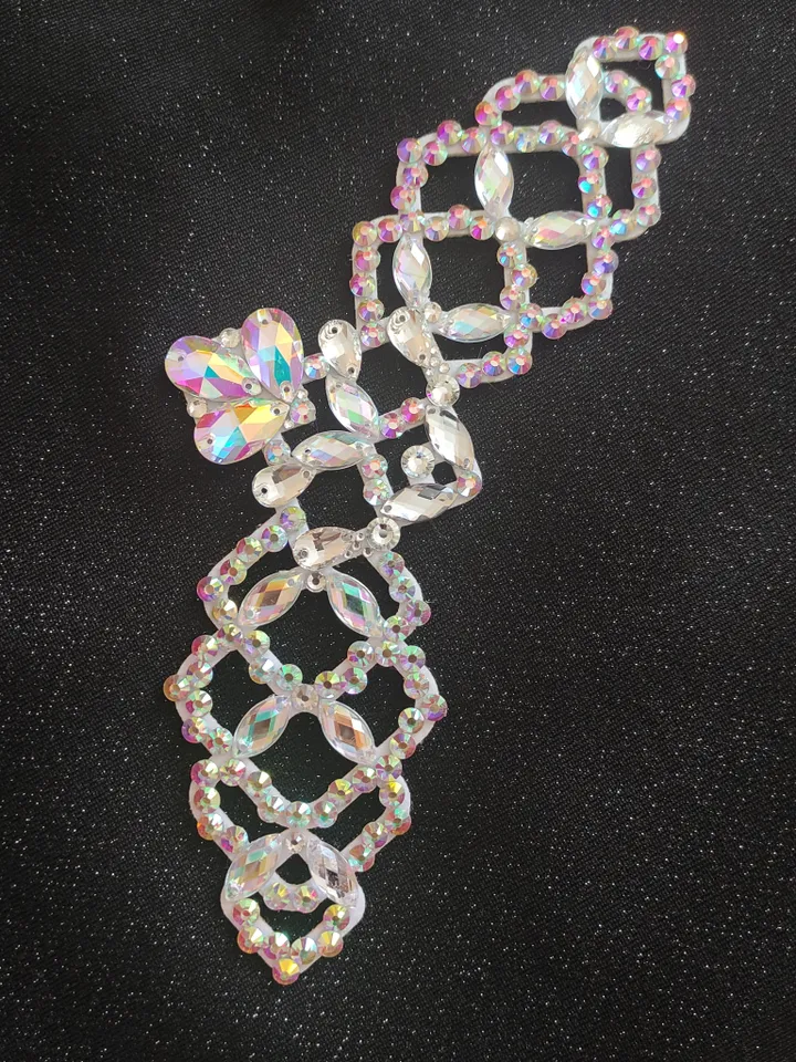 Felt diadem for aesthetic gymnastics