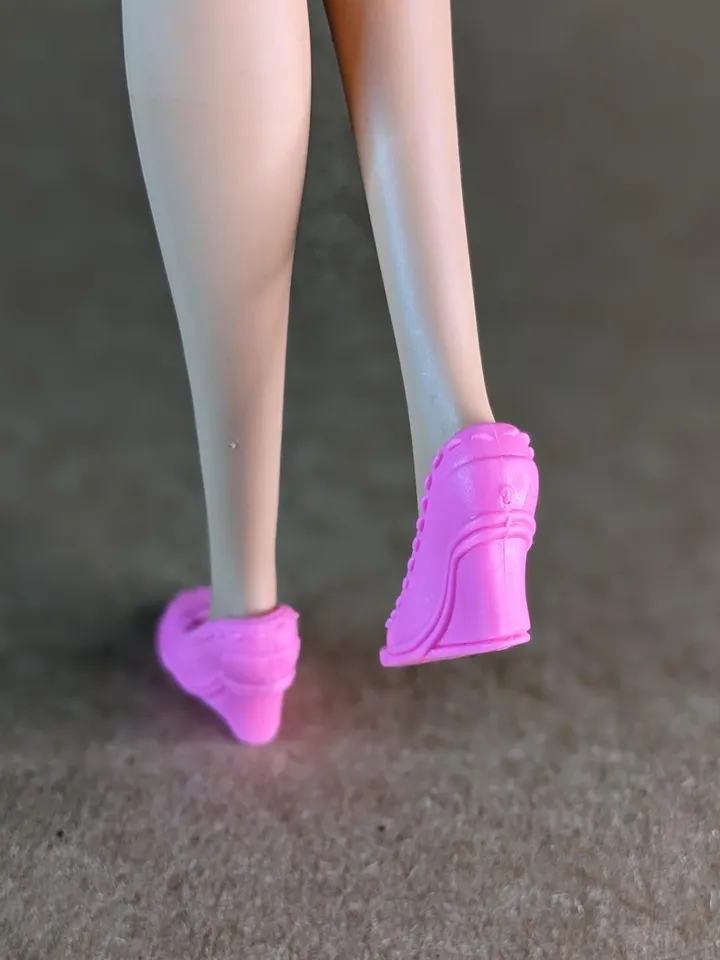 Pink wedge shoes for 1/6 scale female dolls