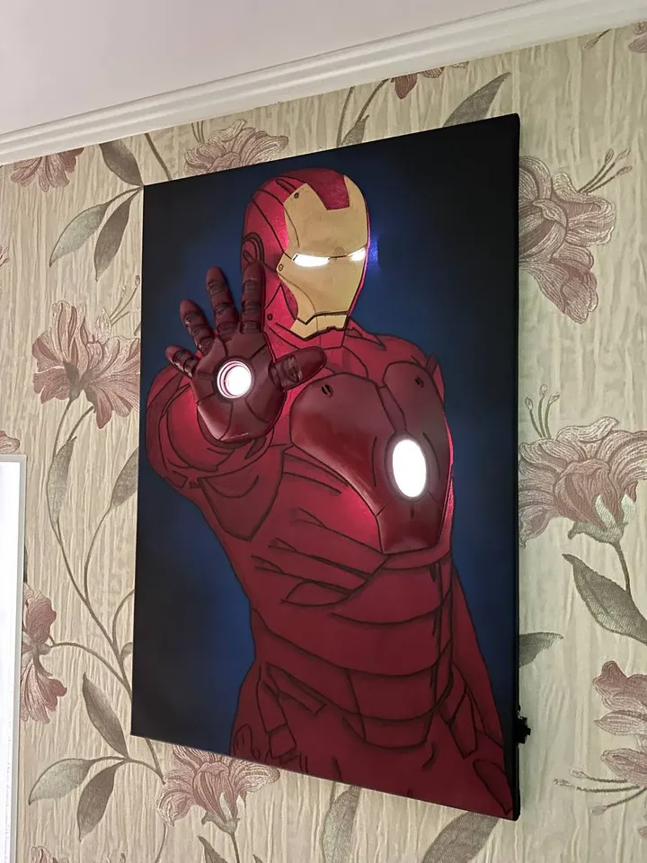Iron Man 3d Volumetric painting with backlight