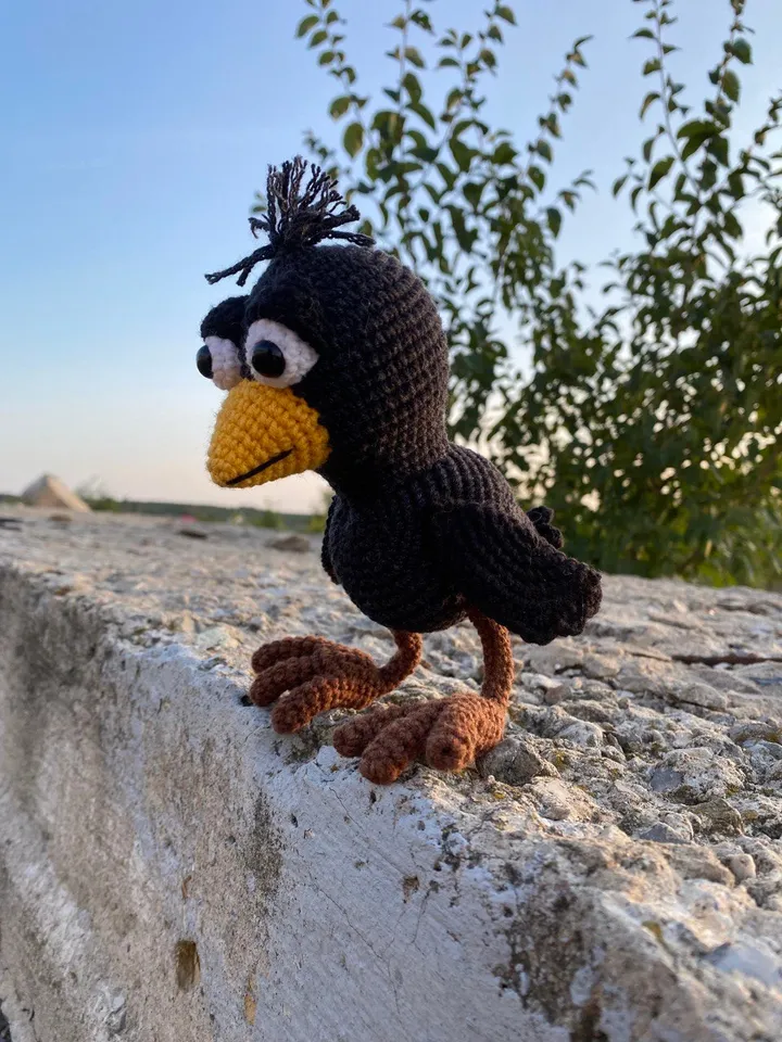 PDF Crochet Crow, Halloween Pattern, Amigurumi Raven Pattern, Bird Crochet Pattern, Amigurumi Crow Crochet Pattern Pumpkin Amigurumi Pattern