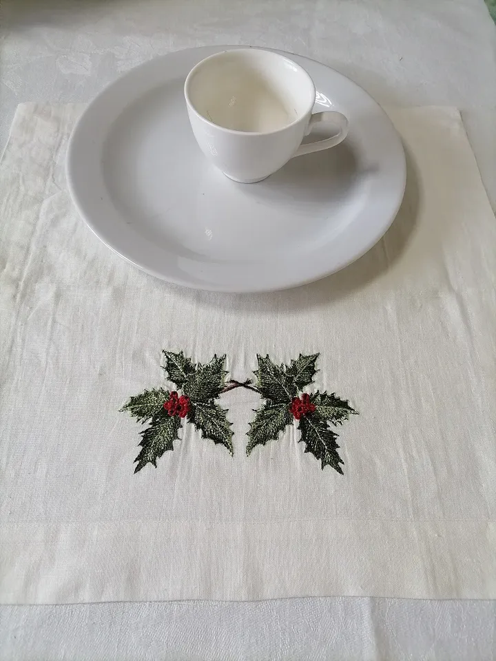 Set of poinsettia and holly Christmas 2 sizes embroidery design