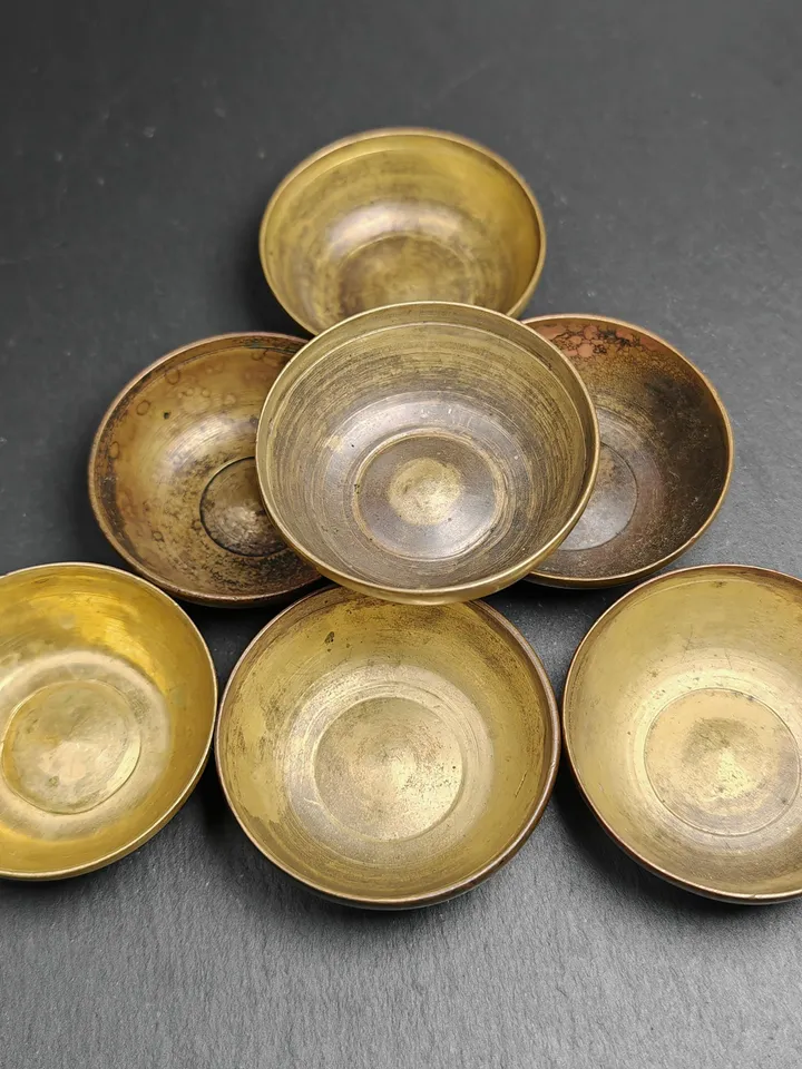 Gandhanra Old Tibetan Buddhist Water Offering Bowls,Yonchap Bowls,1 Set of 7 Bowls,Offerings in Monastery,40 Years Old,2.4&quot; × 0.8&quot;