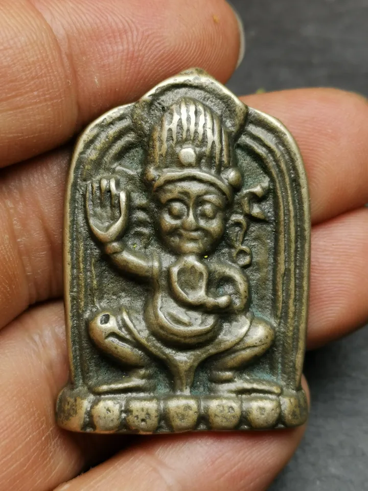 Gandhanra Unique Vajrapani Amulet Badge,Tibetan Buddhism Statue,the Protector and Guide of Gautama Buddha,Made of Bronze