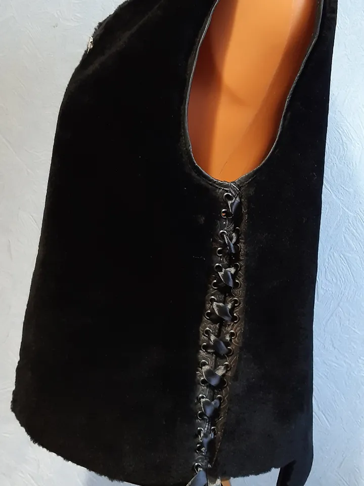 Vest Sleeveless of genuine fur sheepskin black color. Handmade Fall warm lacing waistcoat by Sofalee