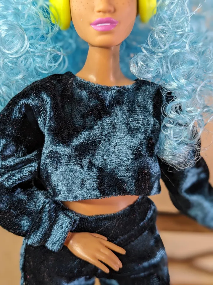 Handmade casual green velvet two-piece set (long-sleeve and pants) for 1/6 scale fashion female dolls