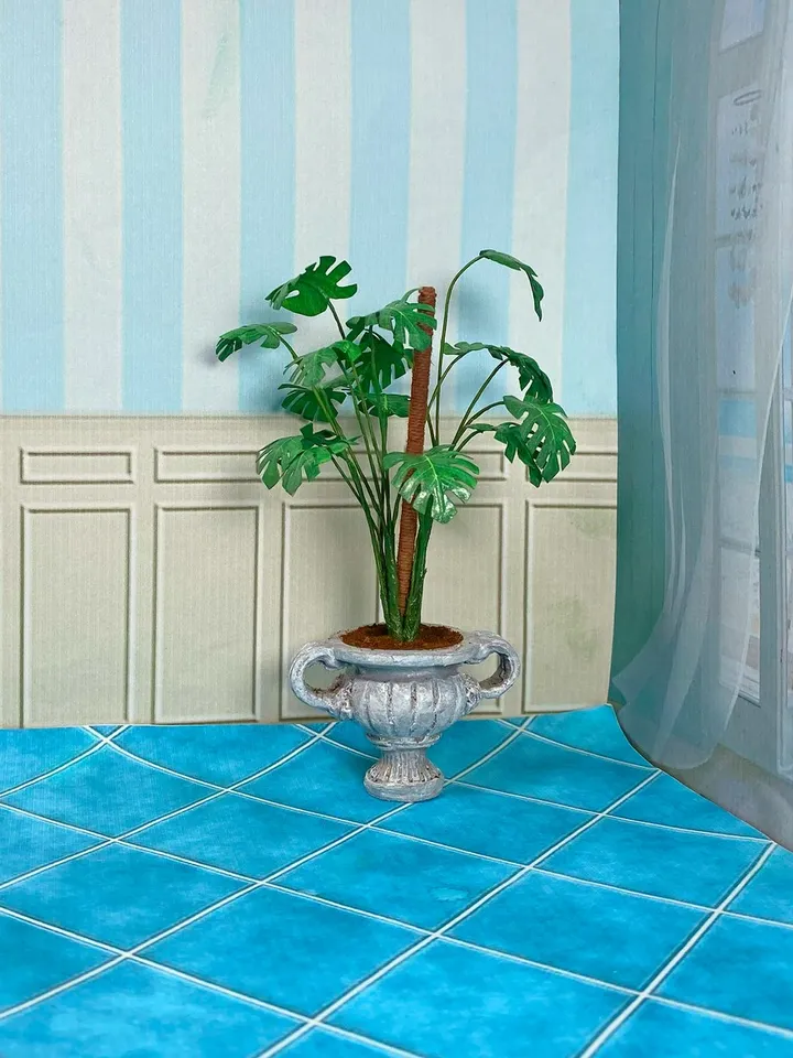 Houseplant in a floor planter for a 1:12 scale dollhouse. Miniature dollhouse. Handmade. Plant for a doll.