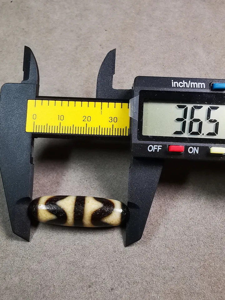 Gandhanra Tibetan Tiger Tooth Tasso Dzi Bead,Attract Wealth and Good Luck,Small Size 36*12mm,Deluxe Gift Box Included
