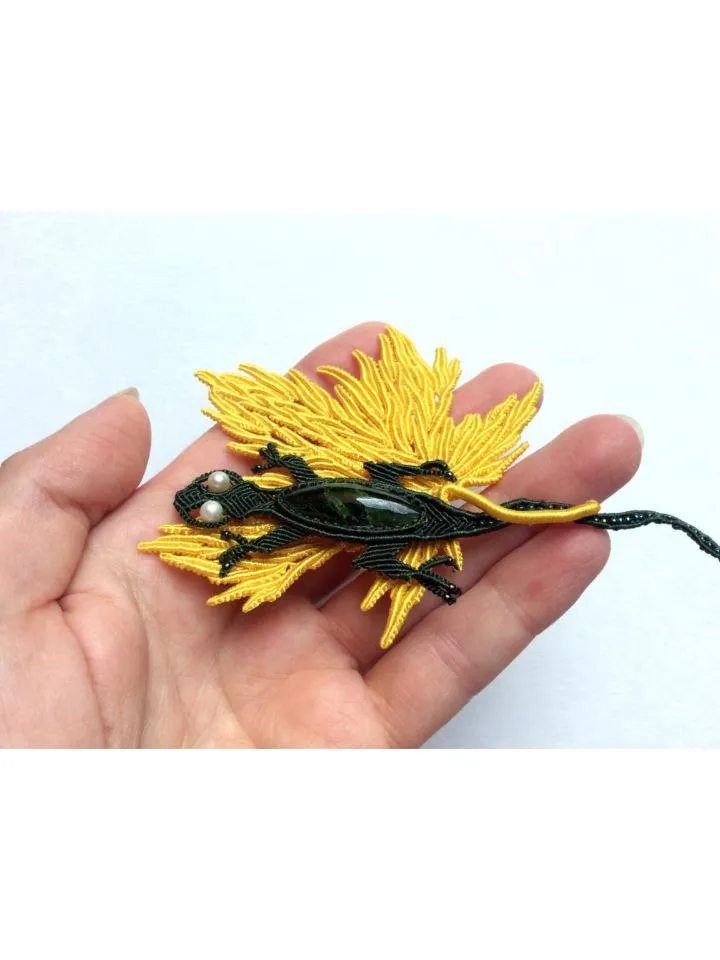 Maple Leaf and Lizard Double Brooch