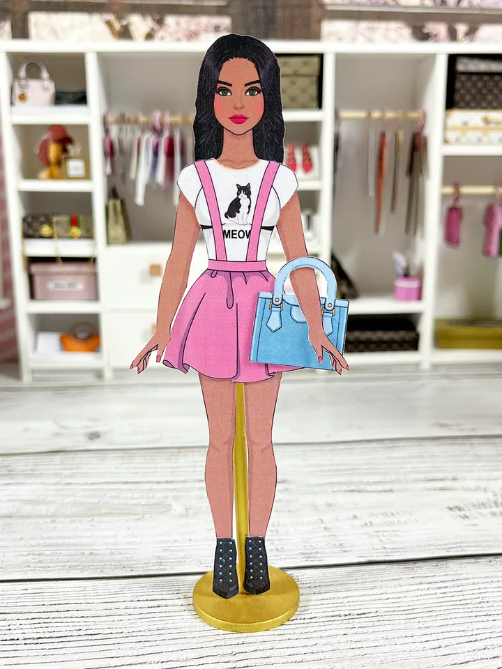 Printable paper dolls