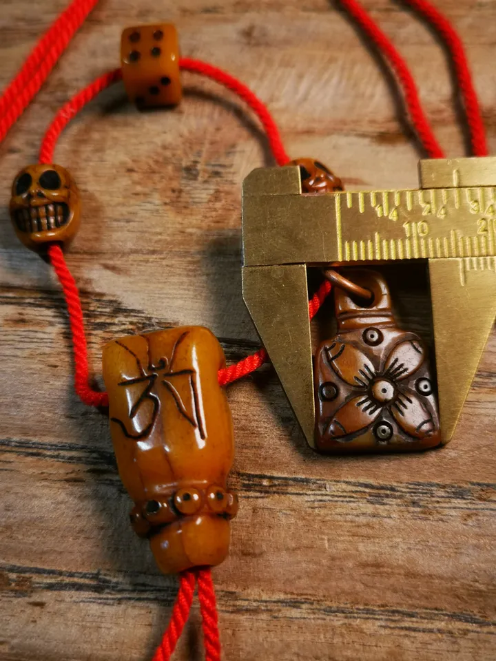 Gandhanra Bone Carved Tibetan Mala Decor Beads Set,include Guru Bead, Marker Bead,Tassel Bead ,Bead Clip,String and Crochet,DIY Prayer Bead