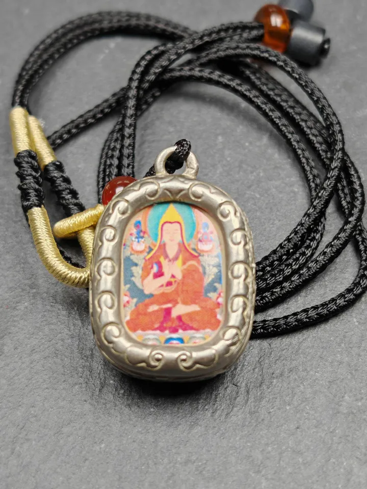 Gandhanra Antique Handmade Tsongkhapa Gau Ghau Shrine, Mini Tibetan Buddhist Altar Amulet Pendant,Made of White Copper