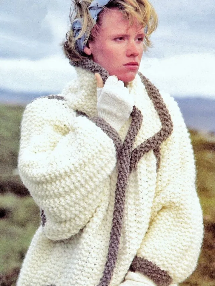 Cardigan knitting pattern, jacket knitting pattern , ladies cardigan , chunky cardigan pdf
