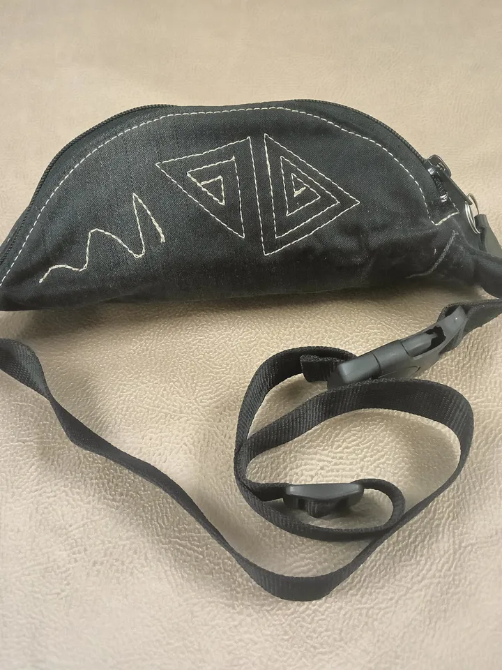 Comfortable handmade belt bag made of black denim, sling bag, fanny pack, banana crossbody wallet