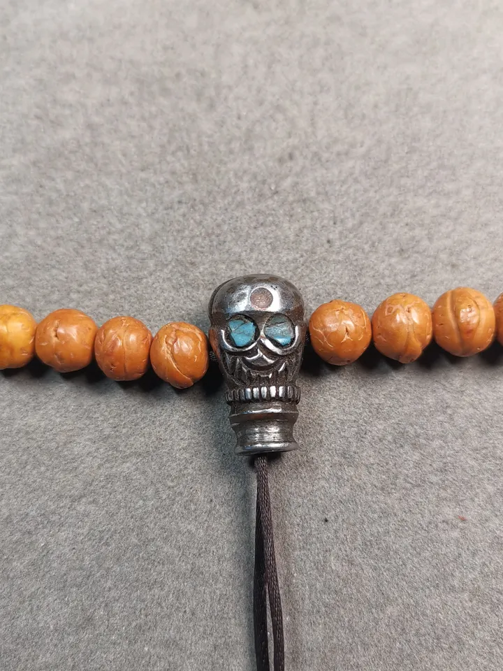 Gandhanra Tibetan Cold Iron Guru Bead,Skull Shape T-drilled 3-Hole Prayer Bead,Mala Bead,Connector Bead for Buddhist Bead Accessories