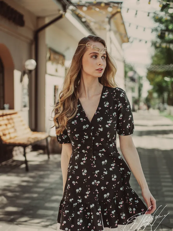 Casual Diadem Valensia