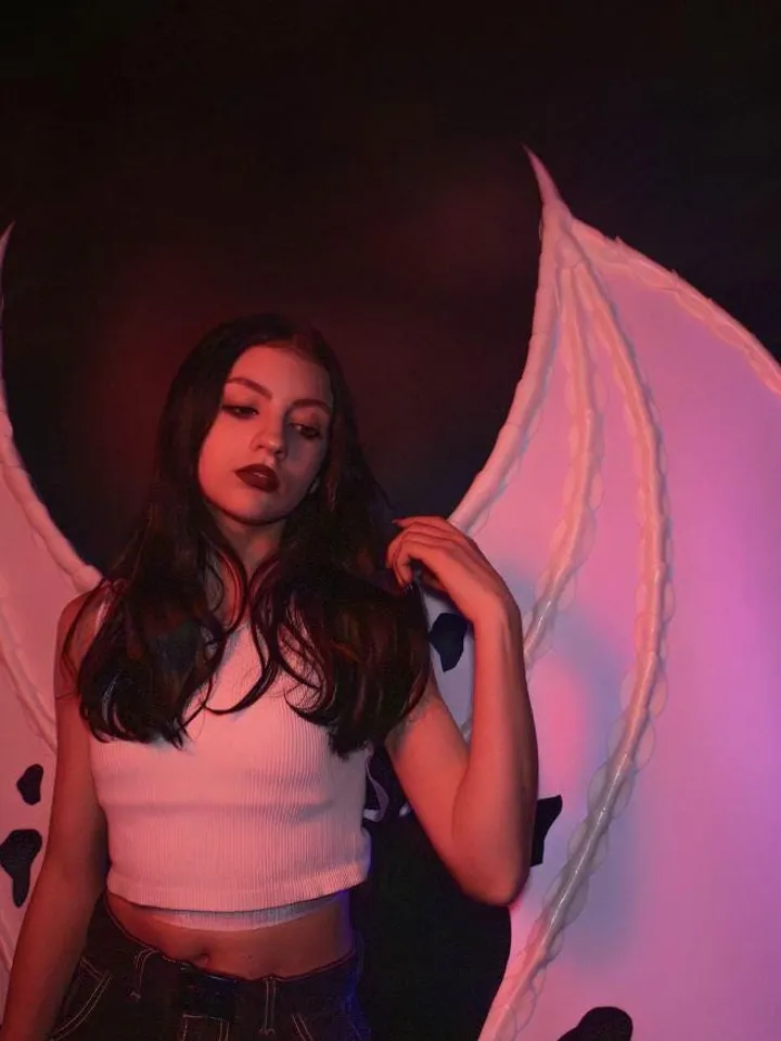 bat wings, dragon wings, white wings, Halloween wings, white bat, demon wings, bat wings costume, bat wings cosplay