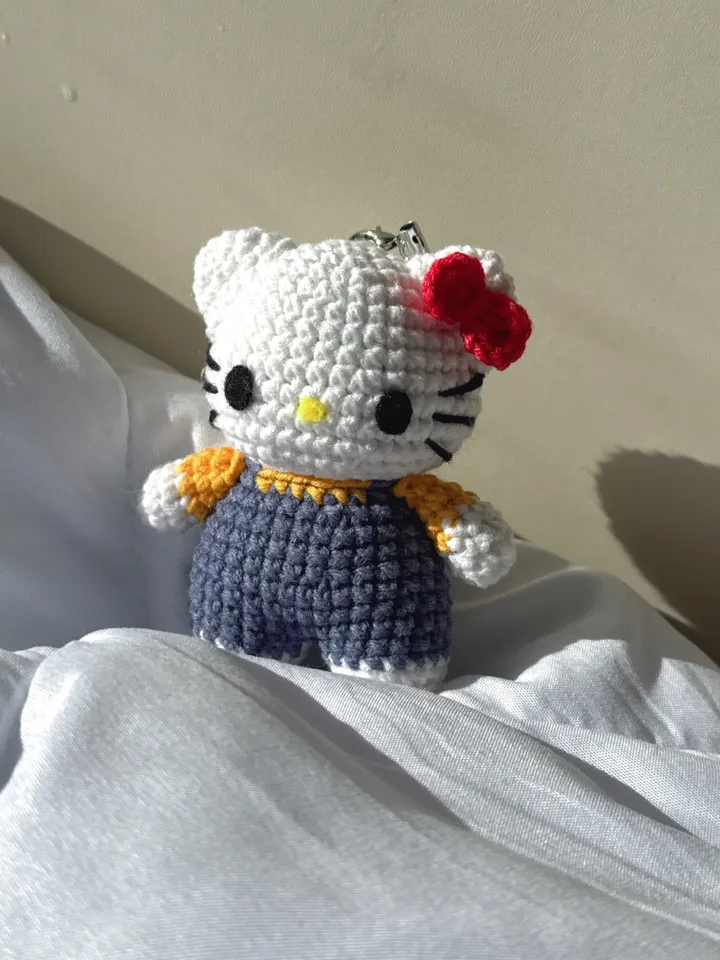 CROCHET PATTERN hello kitty PDF file, US terms, sanrio collection