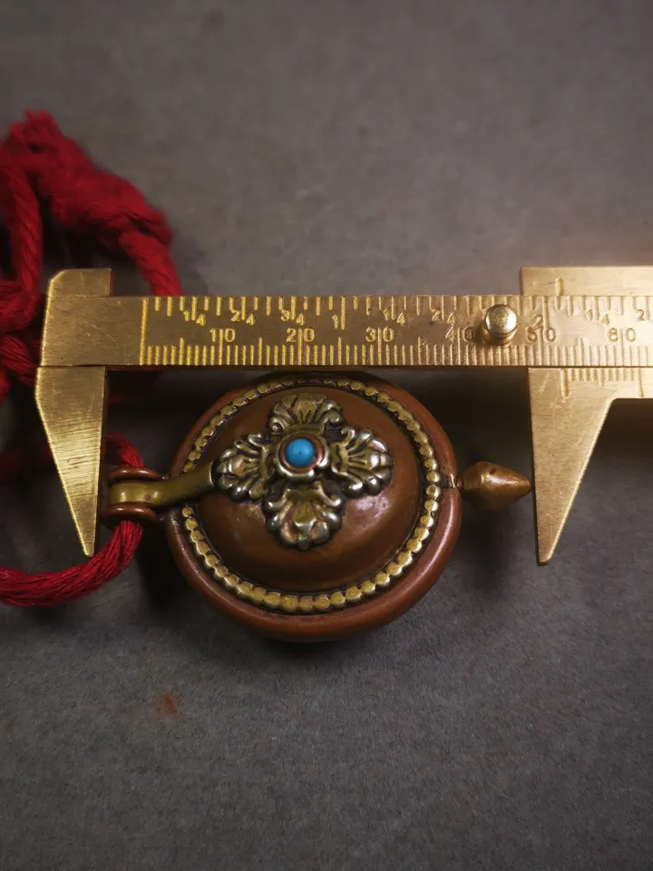 Gandhanra Acient Gau Ghau Shrine, Unique Round Tibetan Buddhist Altar Amulet Pendant