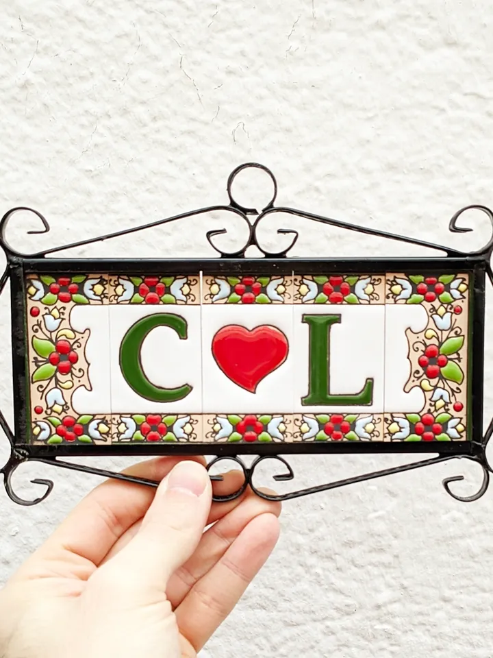 Ceramic letters and numbers 7.5cm. (3") for the wall - Hand-glazed in Spain - "ESCUDILLER-Verde" models - Ceramic letters number -