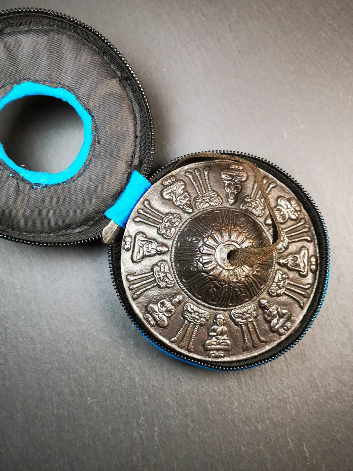 Gandhanra 9.5cm Tibetan Cymbals, Tingsha Bell,Buddhism Ritual Implement,Handmade in Nepal,Special Buddha Pattern