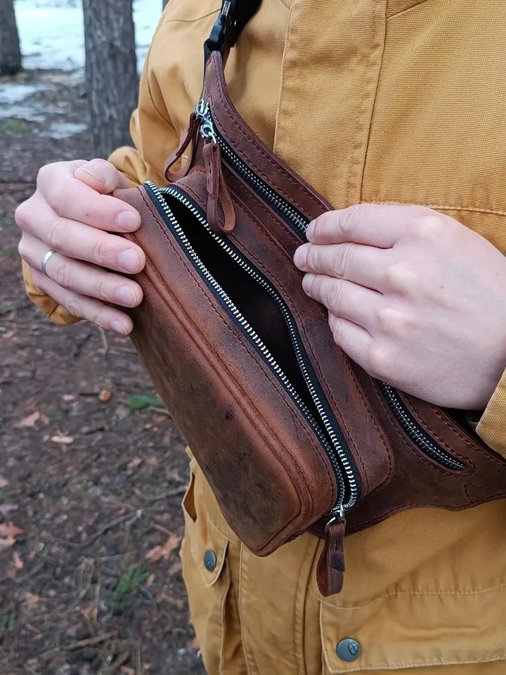 PDF Pattern for men's leather chest bag - pattern for men's sling bag - Download PDF & video TUTORIAL