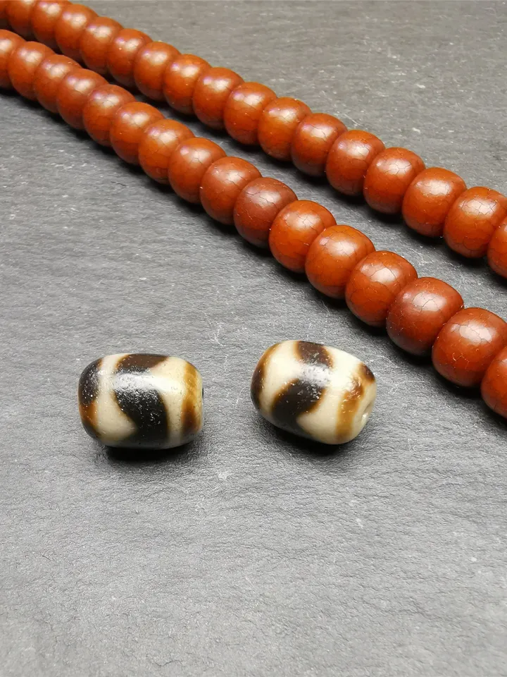 Gandhanra TibetanTiger Tooth Dzi Bead Accessories,Dzi Spacer Beads,Marker Beads for Mala,Necklace,amulet,0.53" × 0.42"