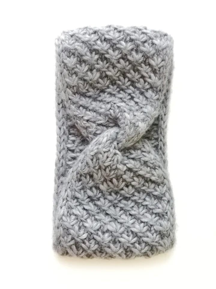 Stay Warm In Style With Our Hand-Knitted Merino and Alpaca Women's Headband - Soft, Cozy, Stylish Ear Warmer. Shop Now! FREE SHIPPING!
